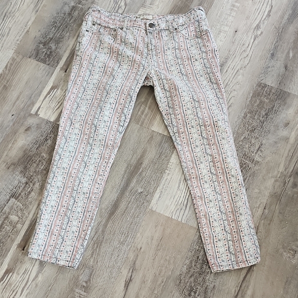 Free People Denim - Free People Cream and Pink Cropped Ankle Jeans